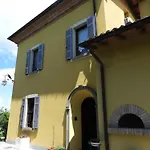 La Rocca -- Monticello Apartment
